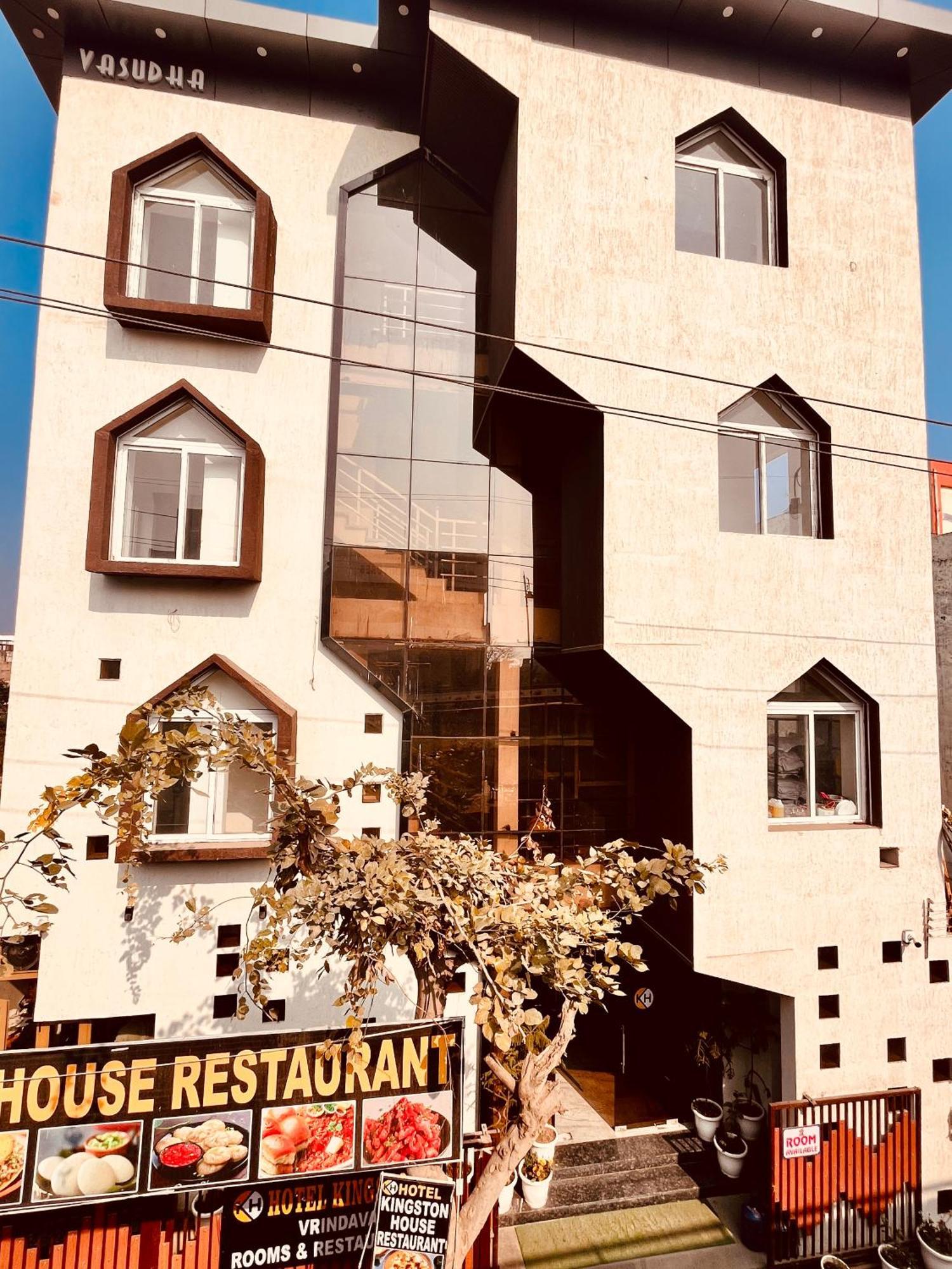 The Pearl Hotel 4*
