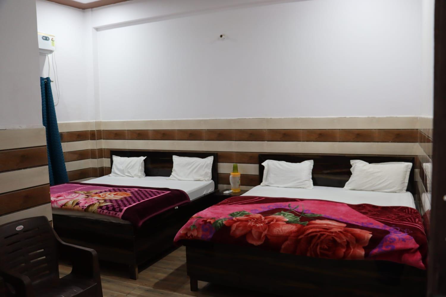 K.d.dham-near Prem Mandir Vrindavan