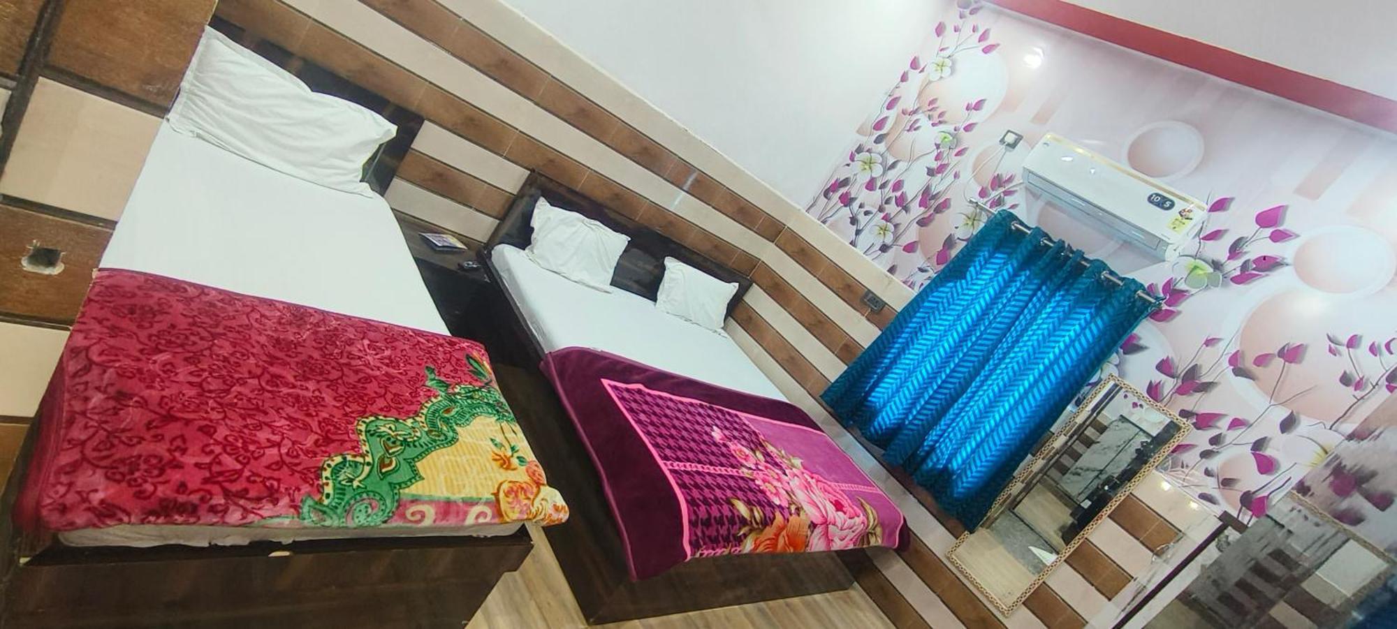 K.d.dham-near Prem Mandir *