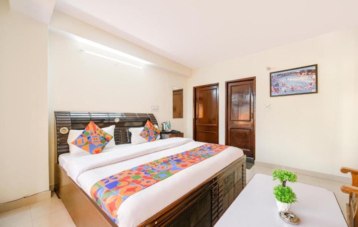 Prem Nivas Hotel Vrindavan