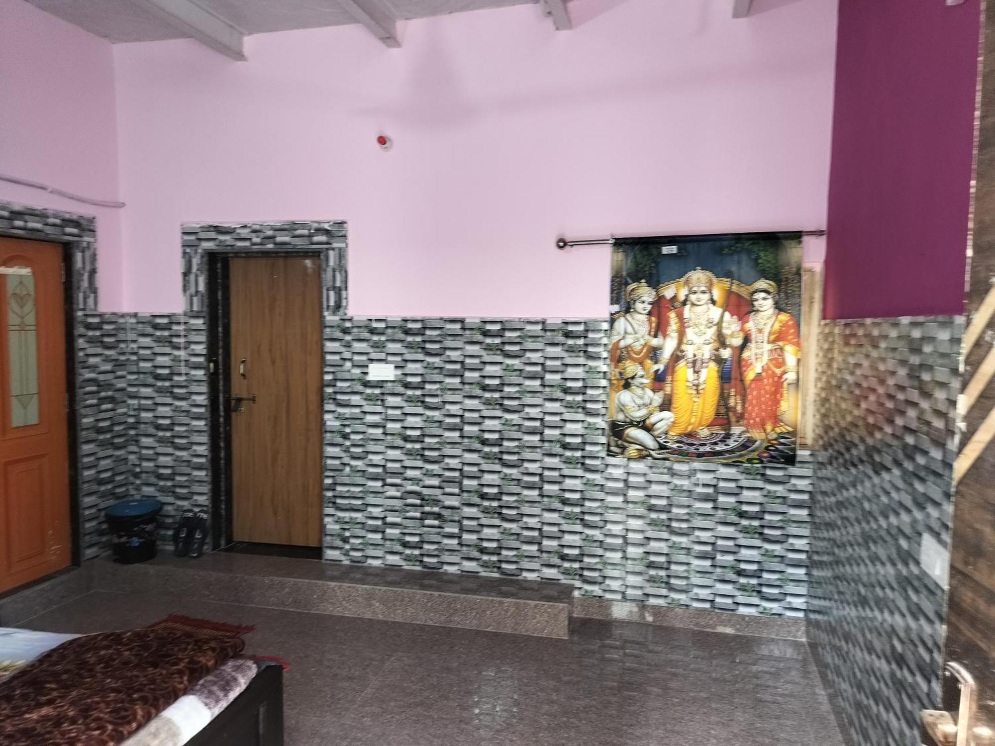 Shri Krishna Kunj *