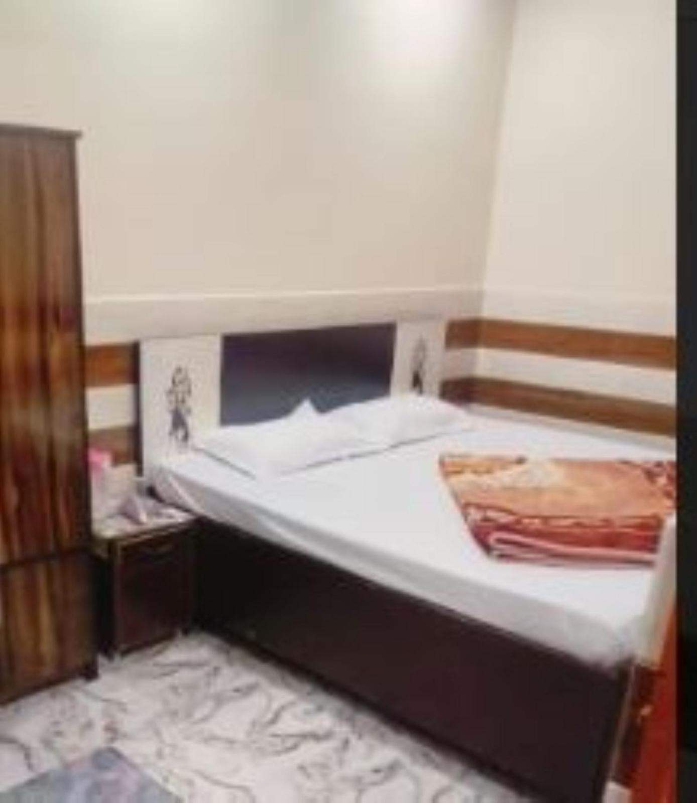 Grg Balaji Full Air Conditioning *