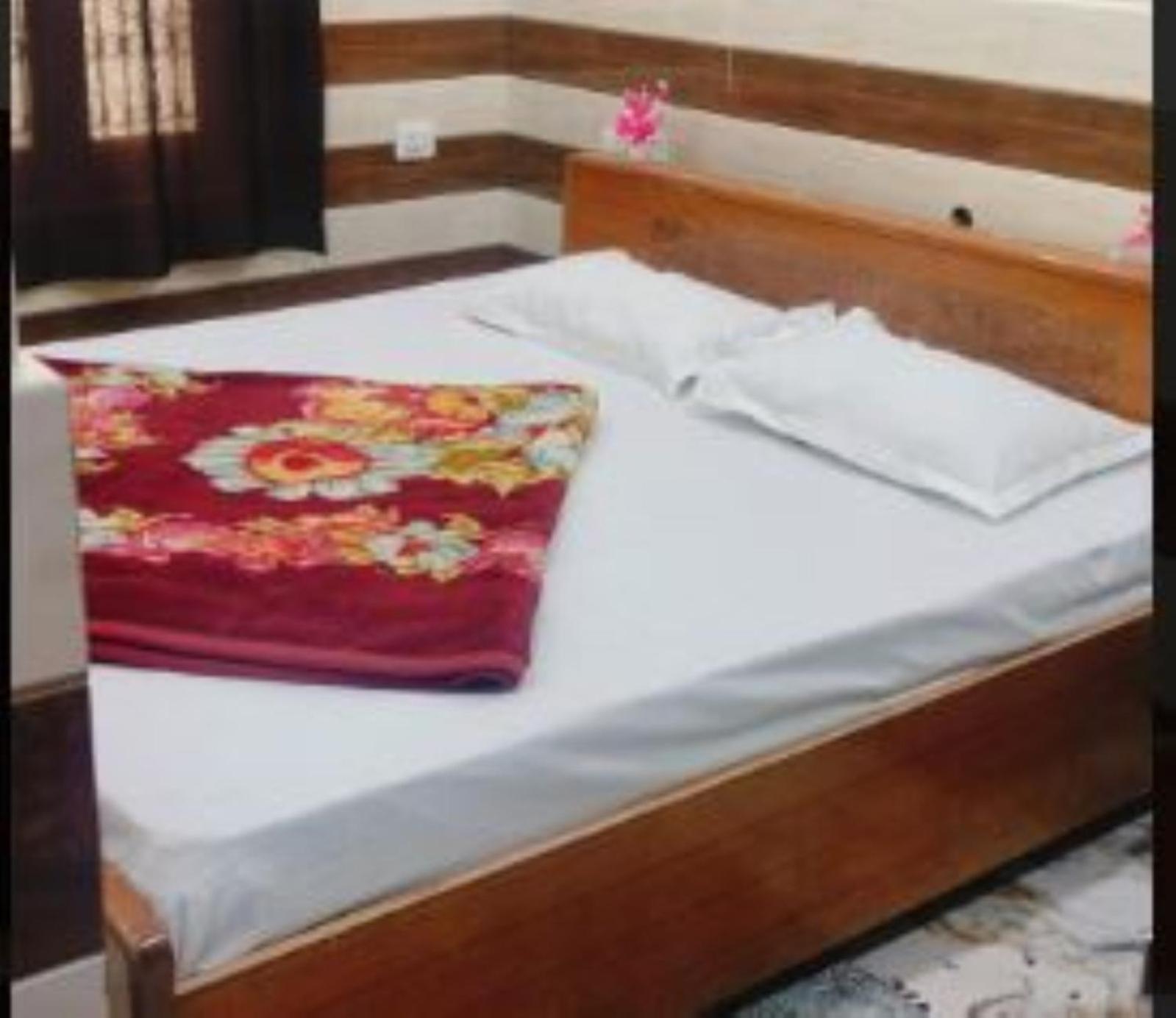 Hotel Grg Balaji Full Air Conditioning