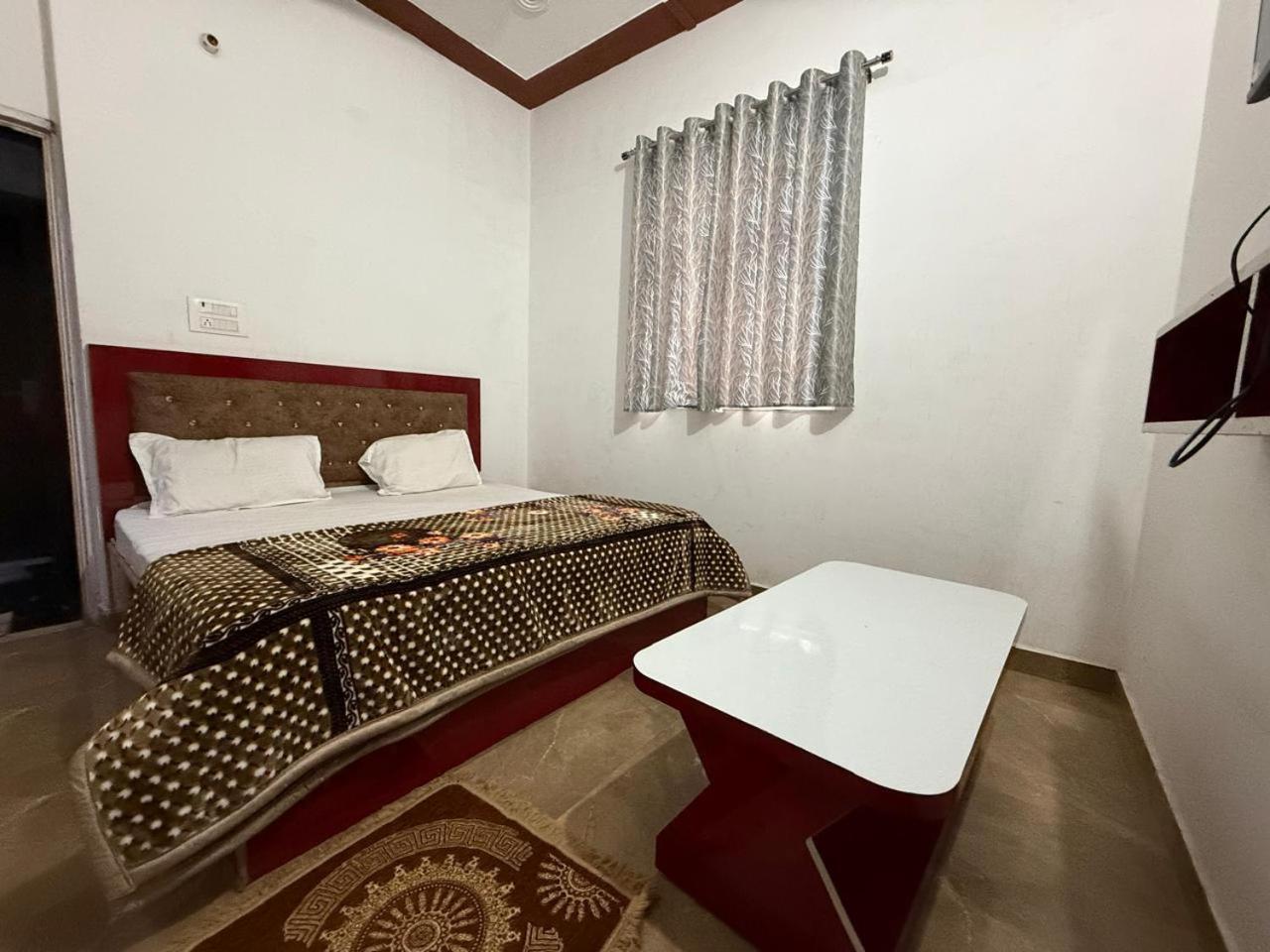 Hotel Sharda Palace 4*