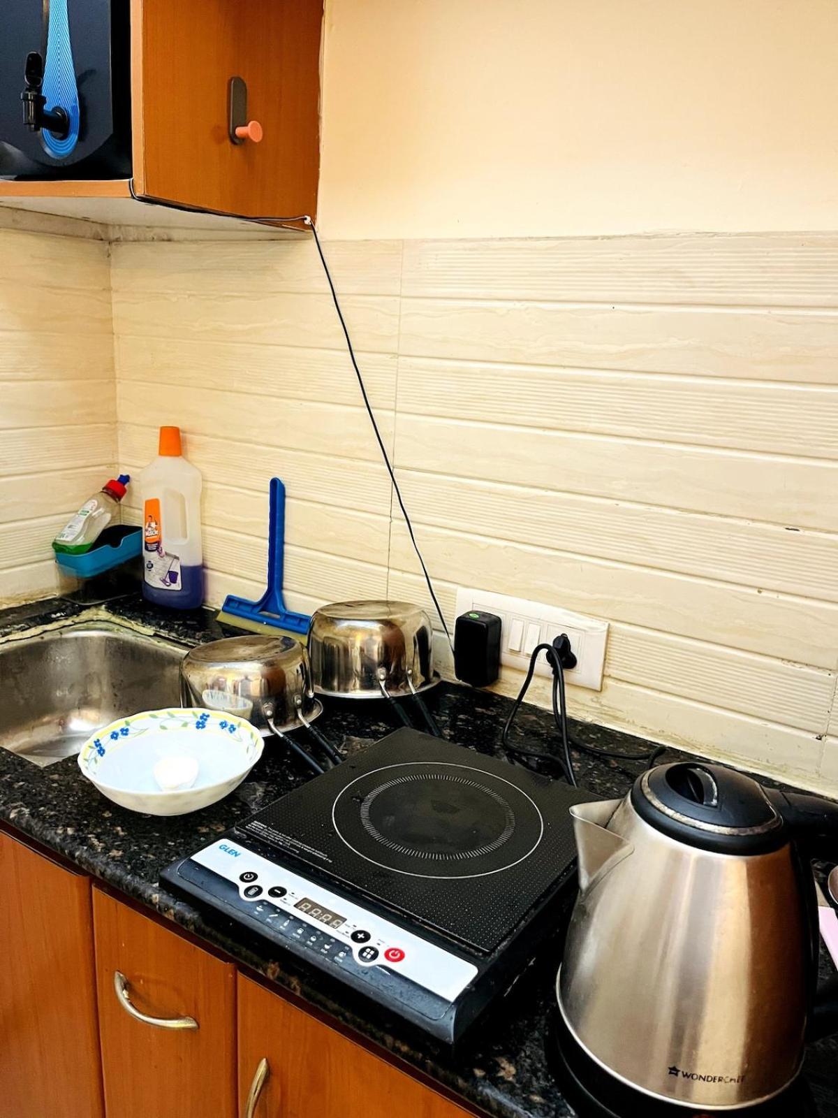 Apartment Private Close To Iskcon And Prem Mandir *