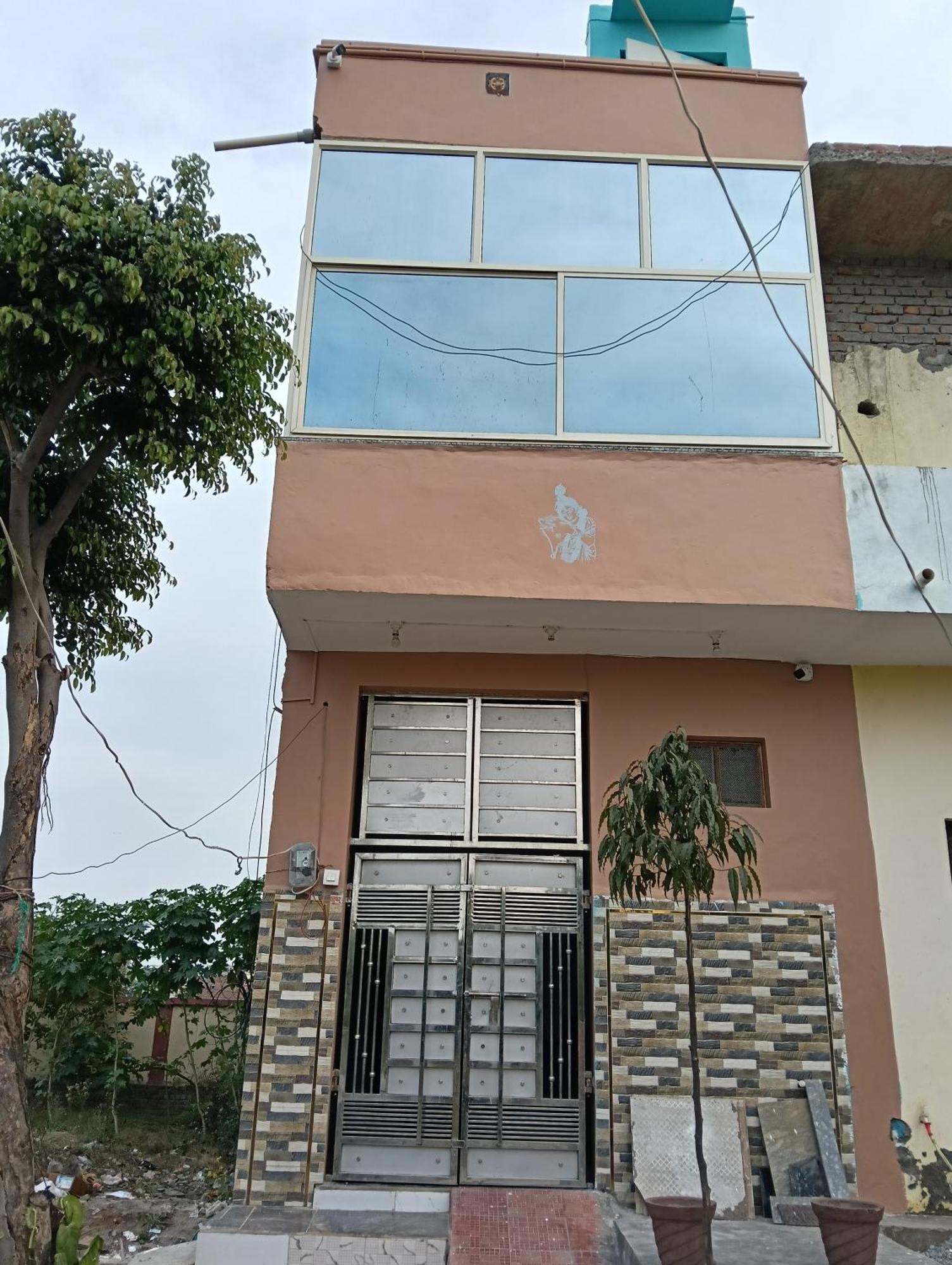 Priyamvada Family * Vrindavan