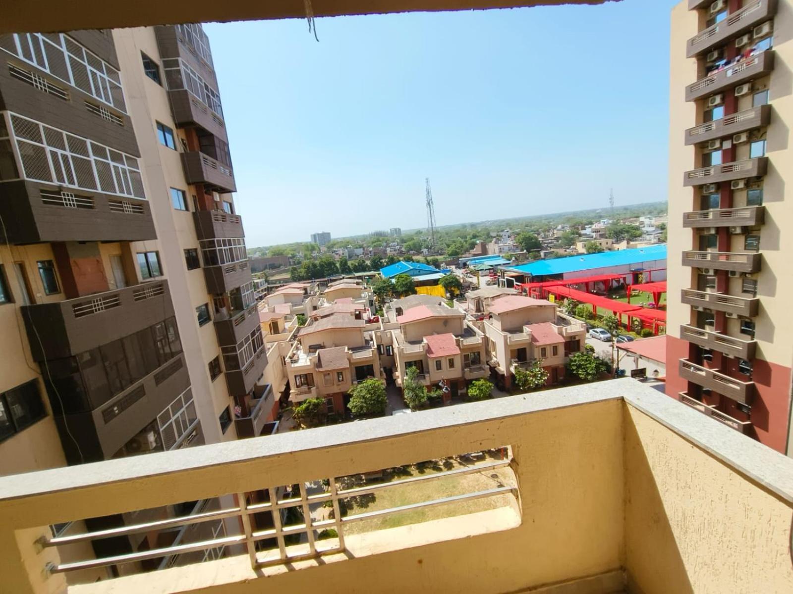 2bhk Fully Furnished Apartment *