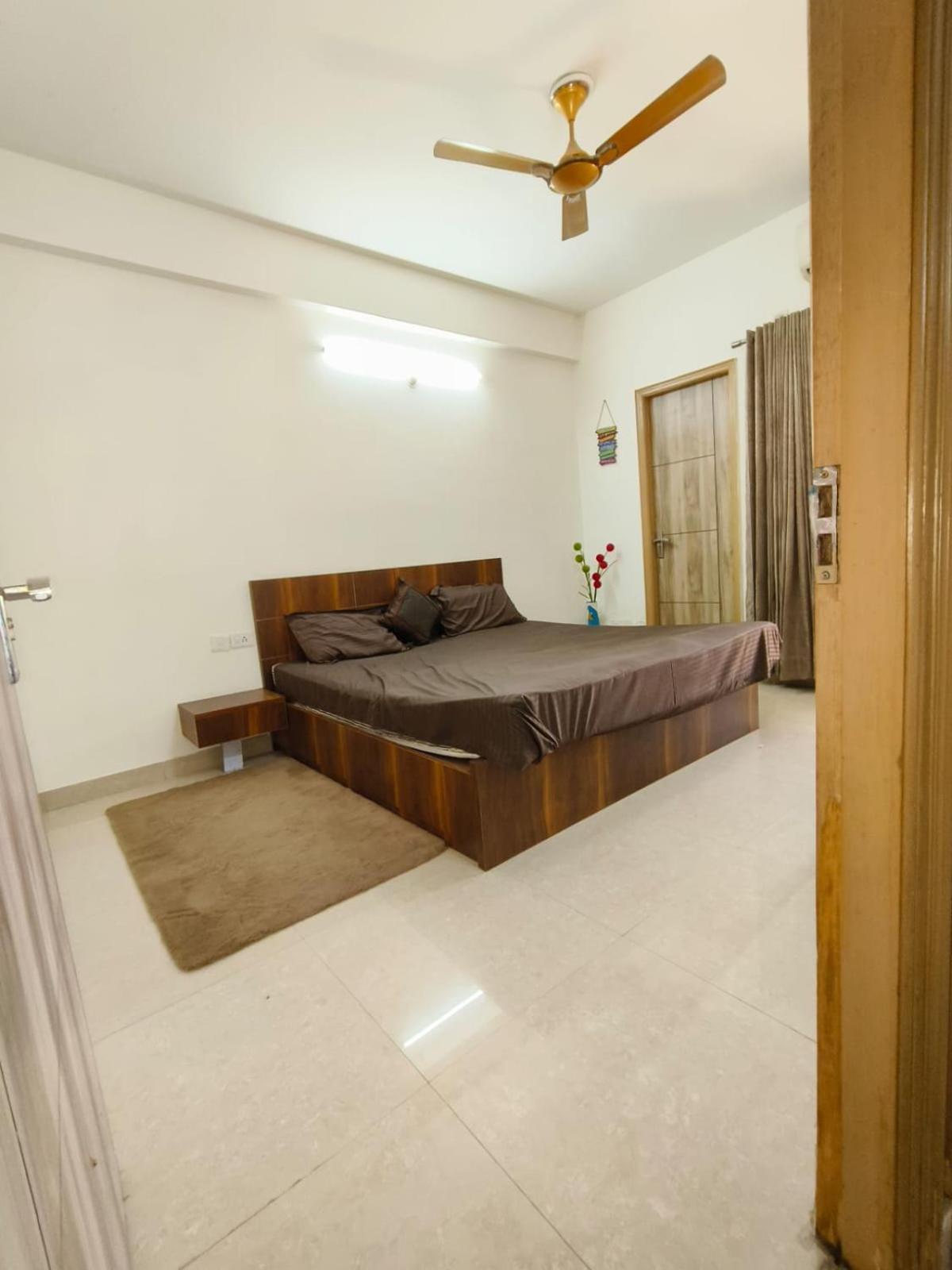 2bhk Fully Furnished Vrindavan