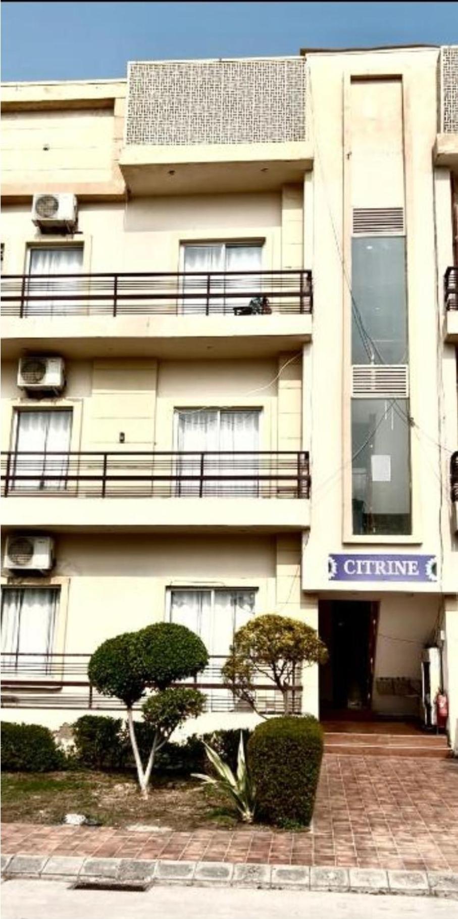 Anand Citrine & Hotel 2*