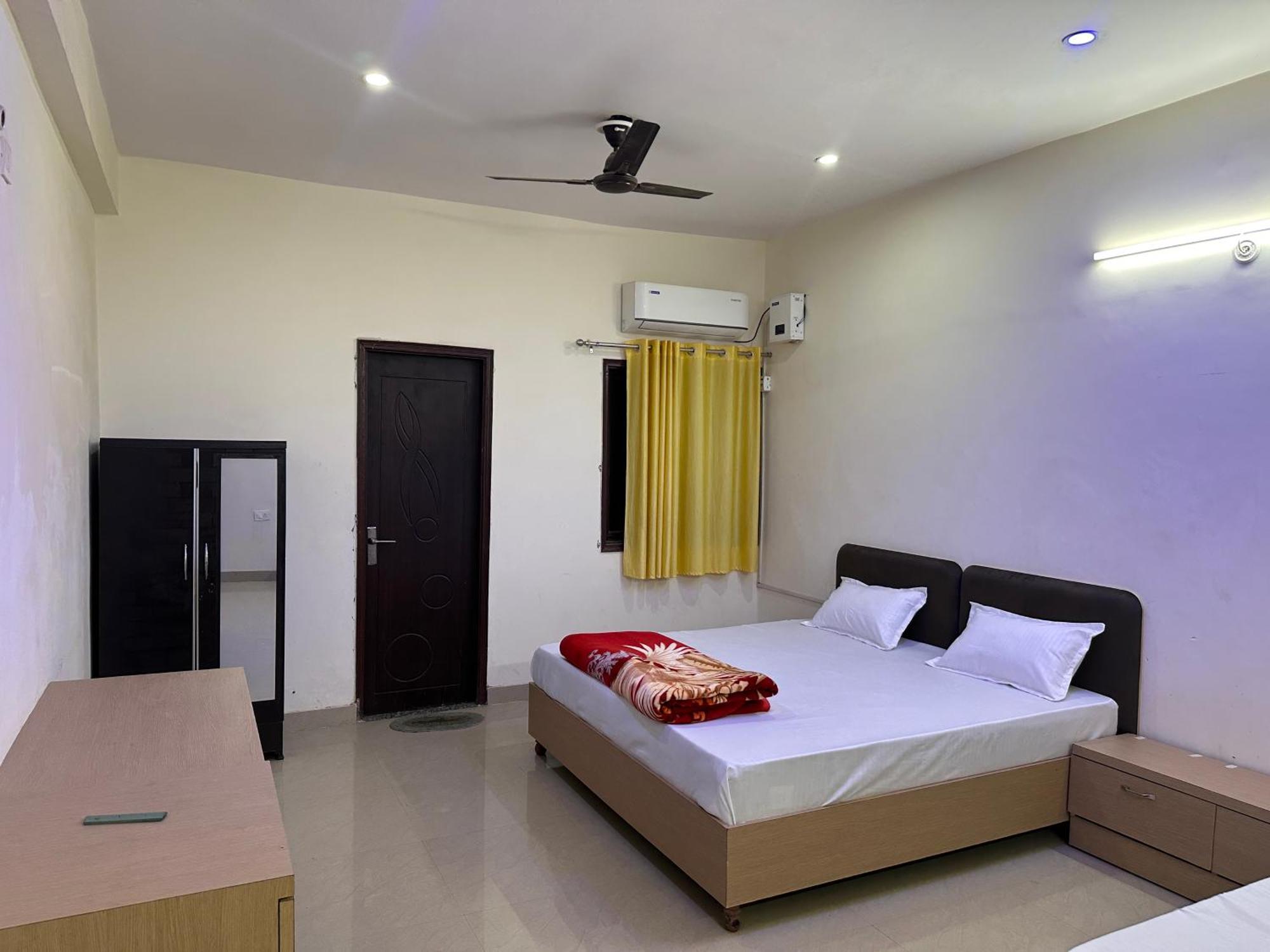 Jhelum Guest house