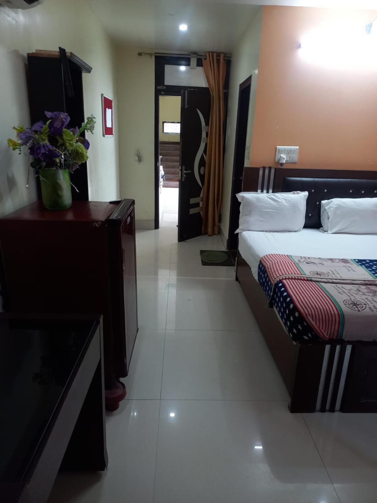 Vrinda 3* Vrindavan