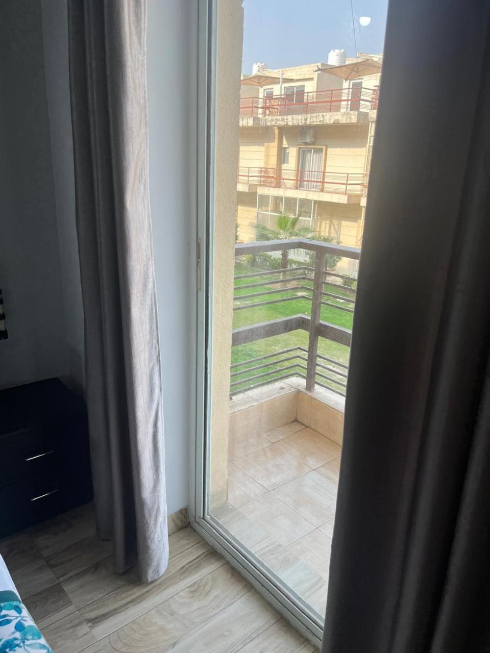 Hotel Eraya And - Near Prem Mandir Vrindavan