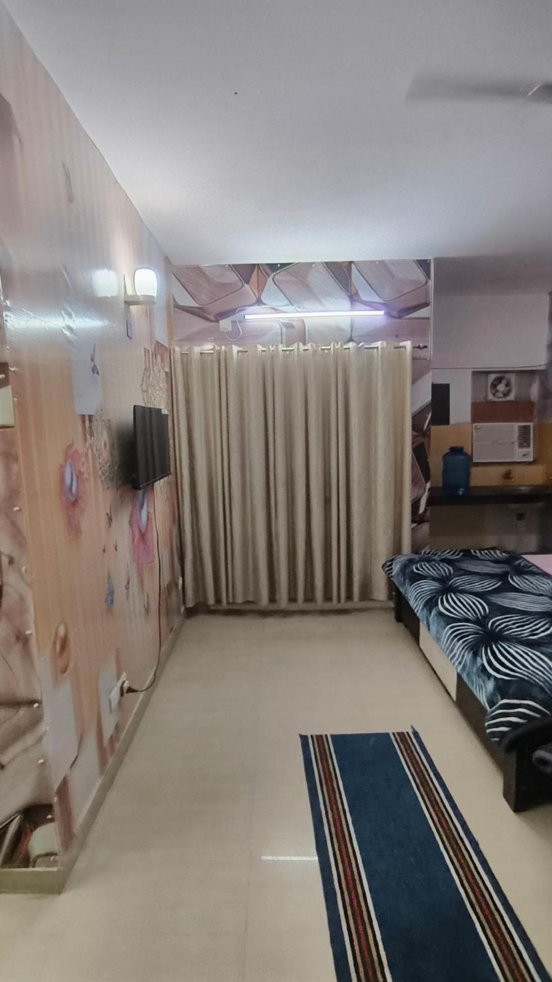 Omaxe Eternity-near Prem Mandir Apartment