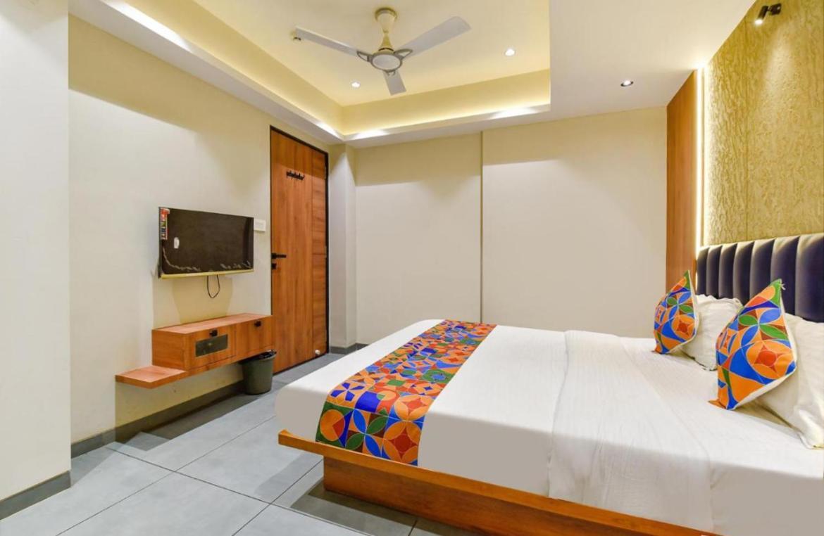 Hotel Prime International 3*