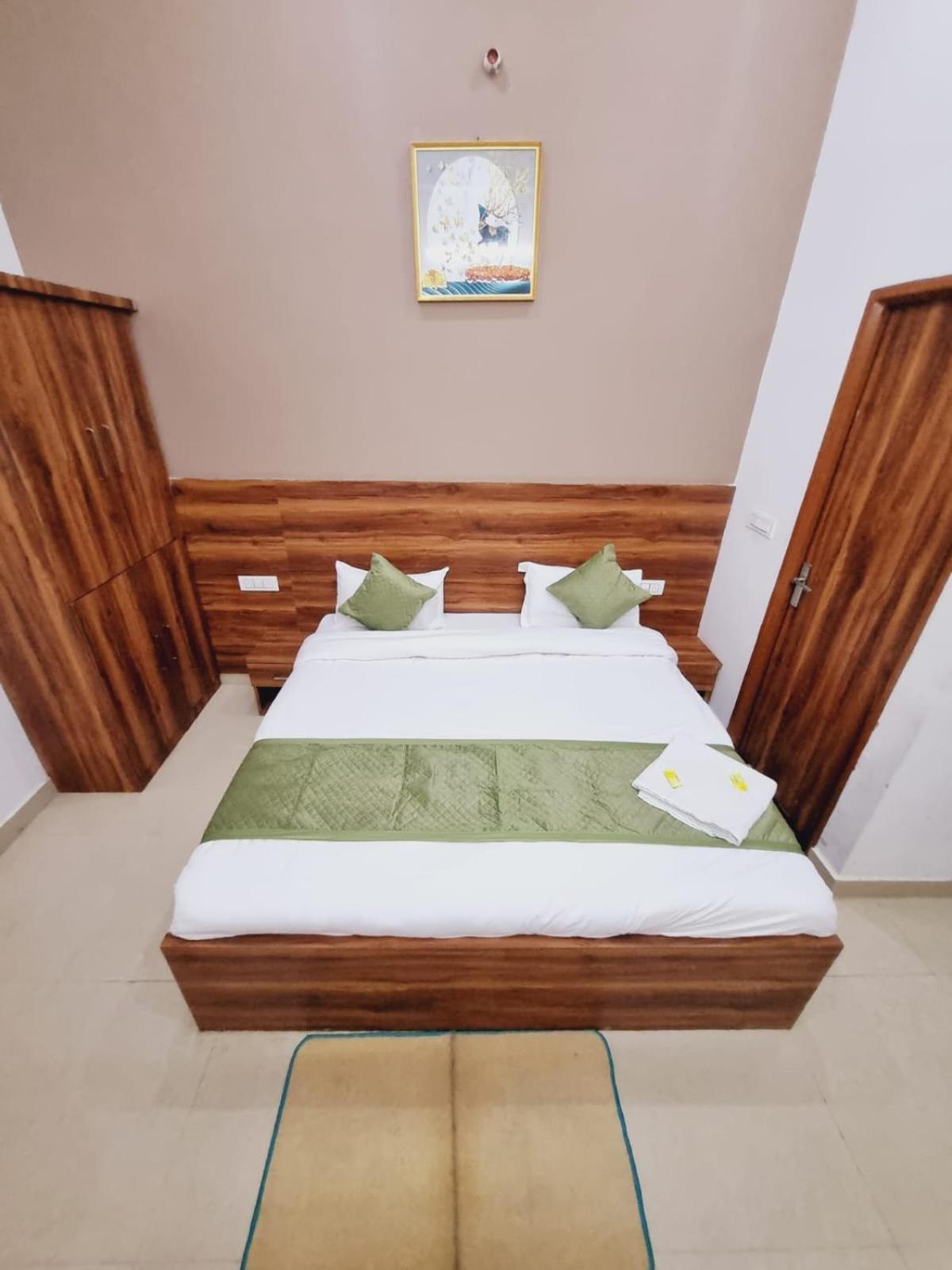 Hotel Prime International 3*