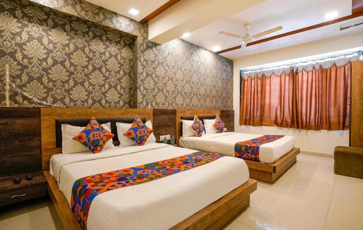Guest house My Urban Vrindavan
