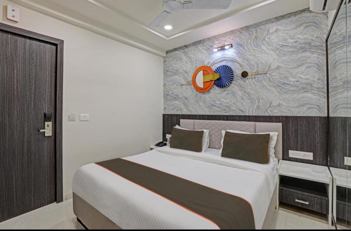 Hotel Prem Nivas Vrindavan
