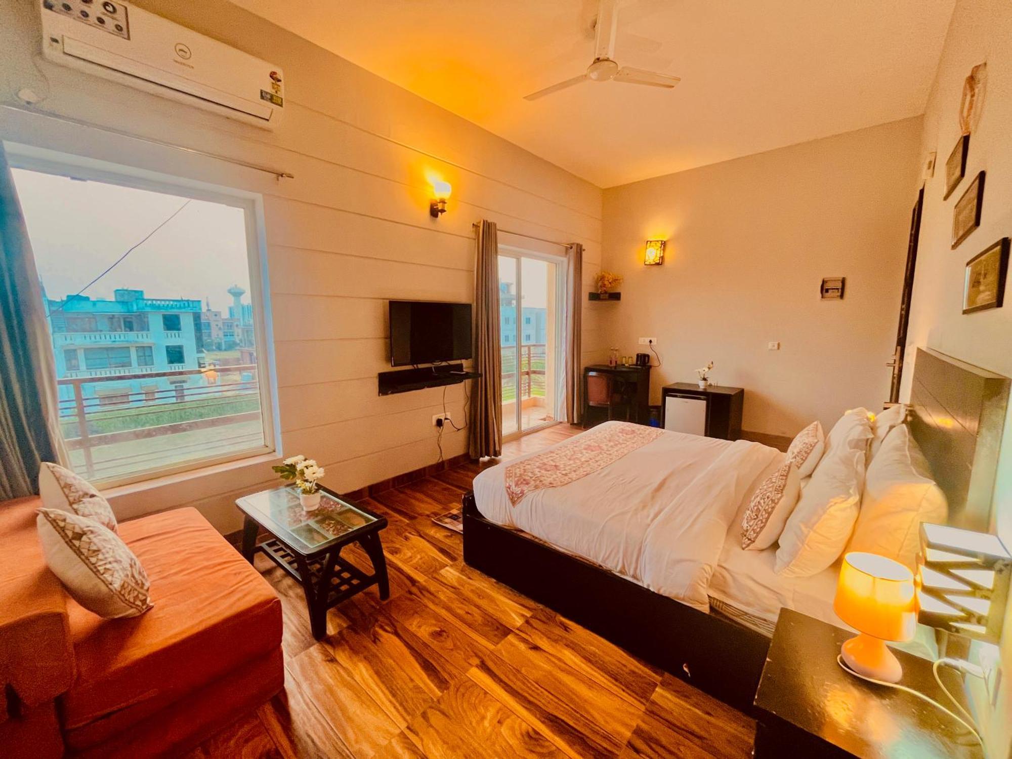 The Sapphire 1,2,3 Bedrooms Available In Omaxe - A Four Star Luxury Hotel Vrindavan
