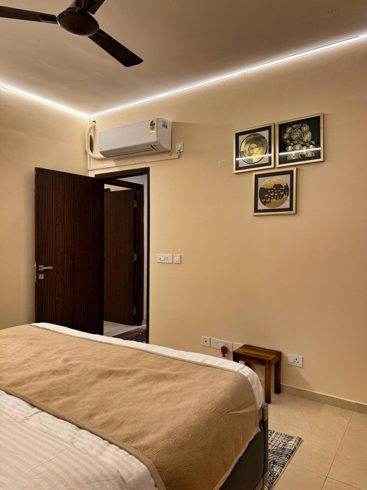 Spacious &luxury 2bhk In Vrindavan-shree Keli Kunj Apartment Vrindavan