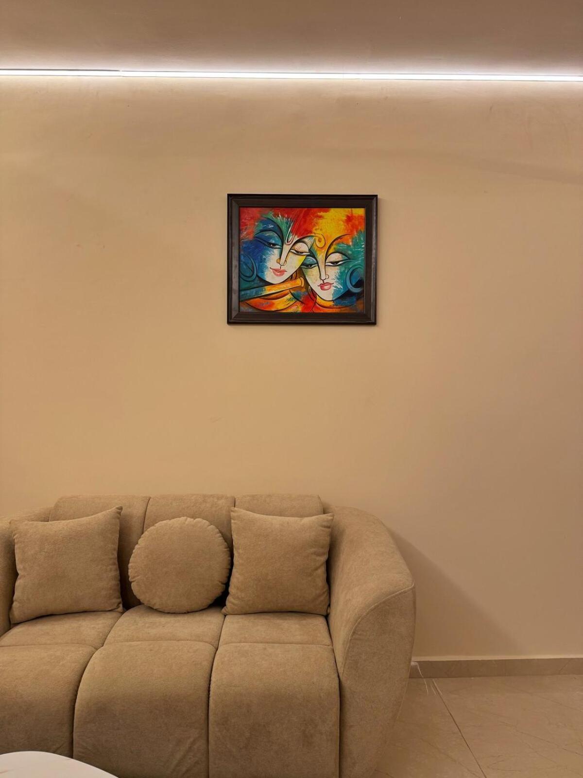 Spacious &luxury 2bhk In Vrindavan-shree Keli Kunj *
