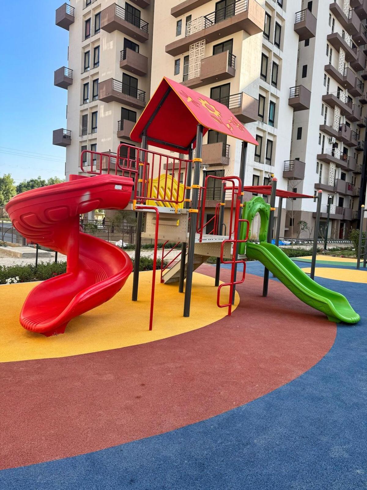 Spacious &luxury 2bhk In Vrindavan-shree Keli Kunj Apartment *
