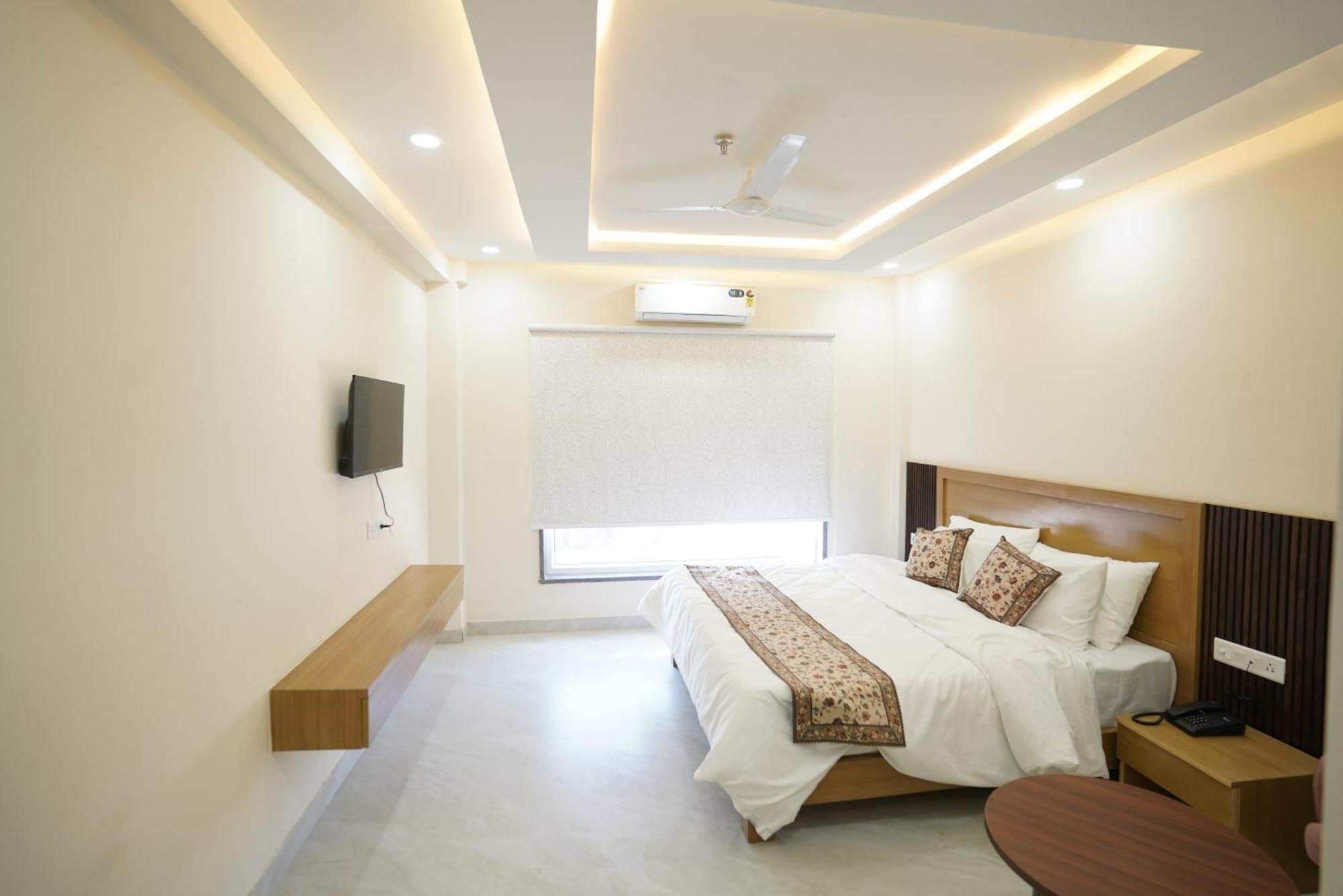 Hotel Prem Vrindavan