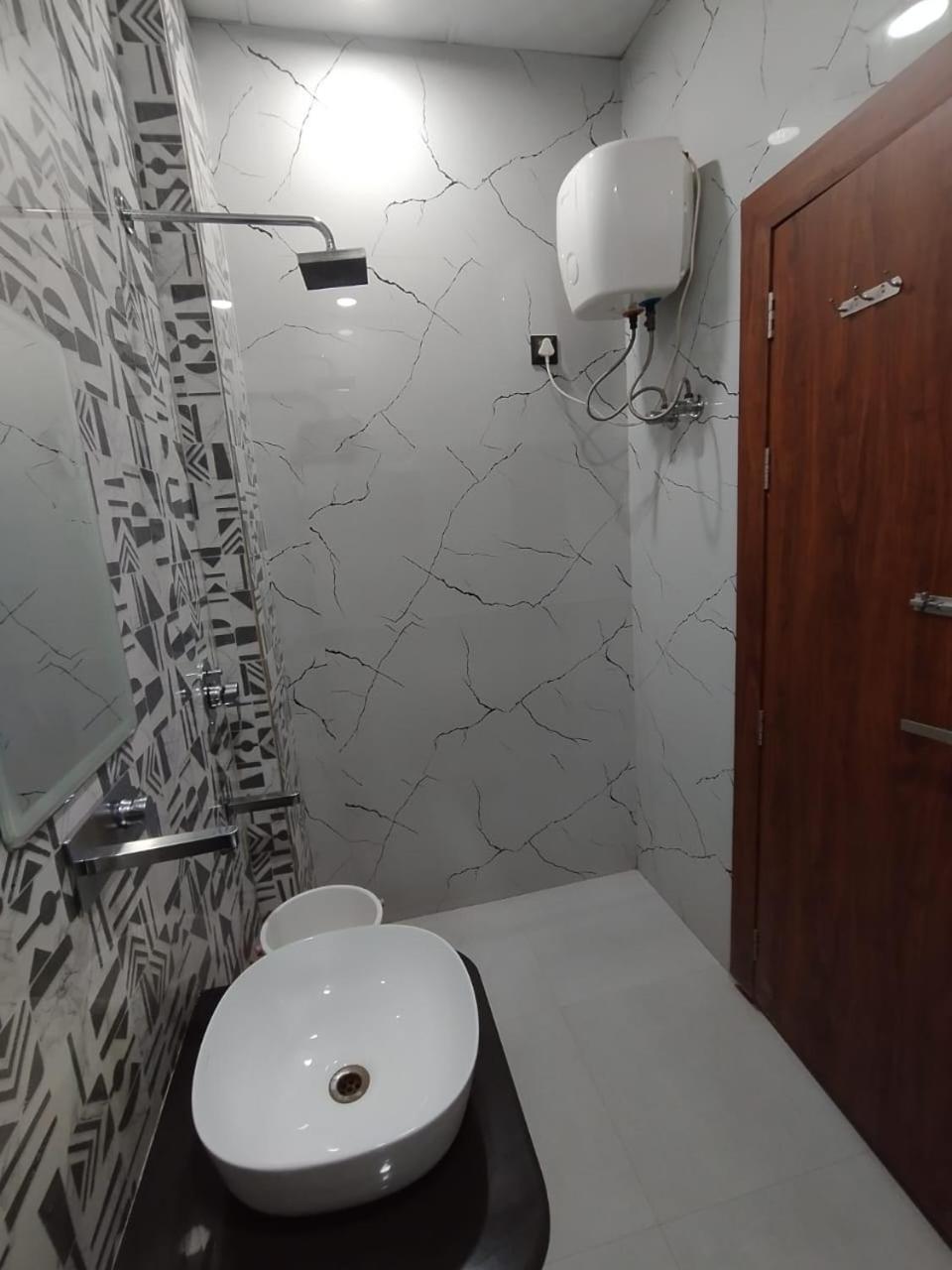 Guru Kripa Sadan Hotel 3*