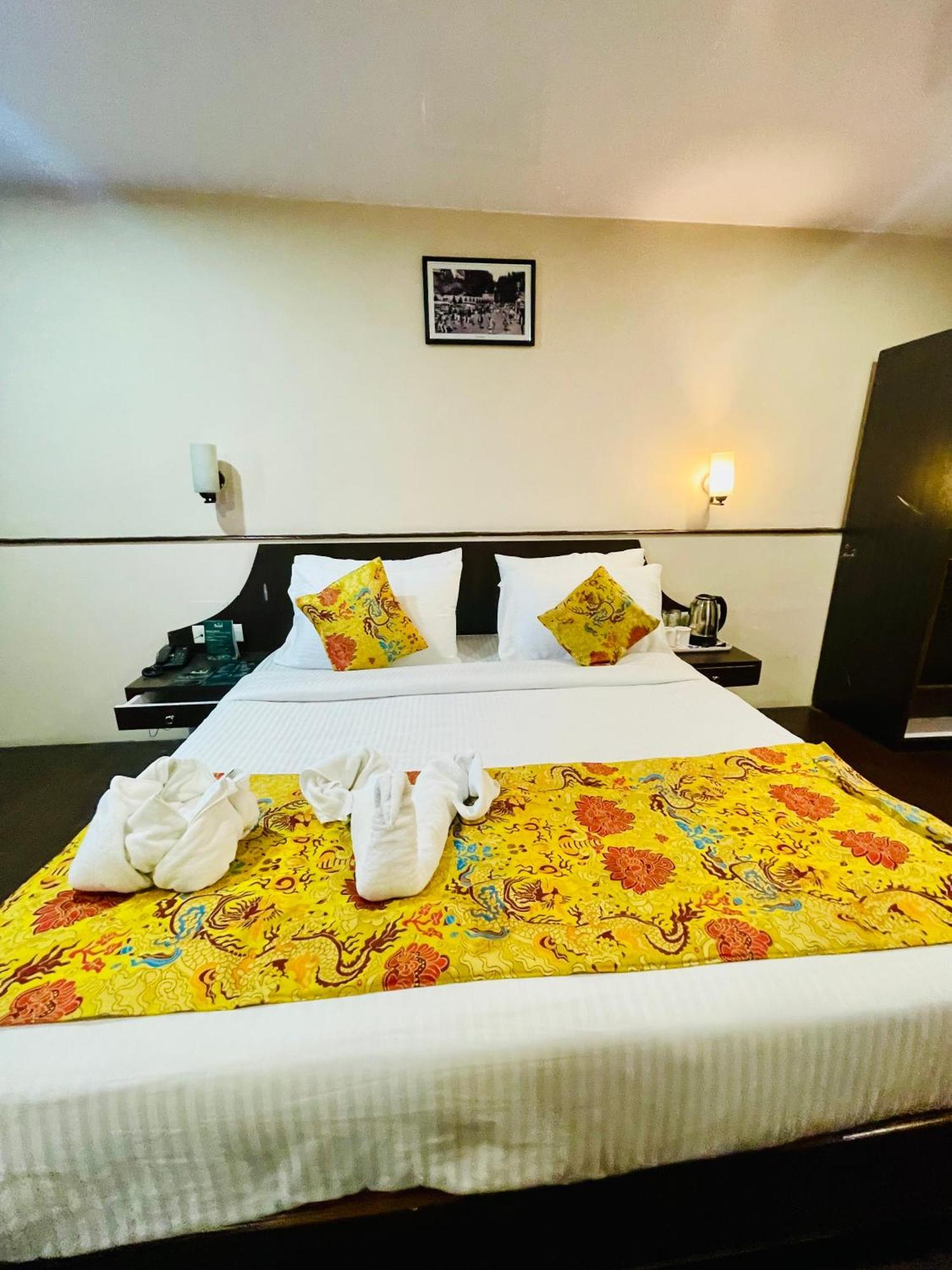 Hotel Opal Select