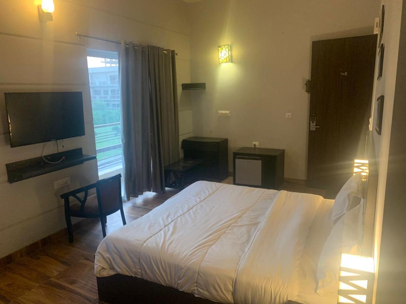 Sarovar Grand Vrindavan