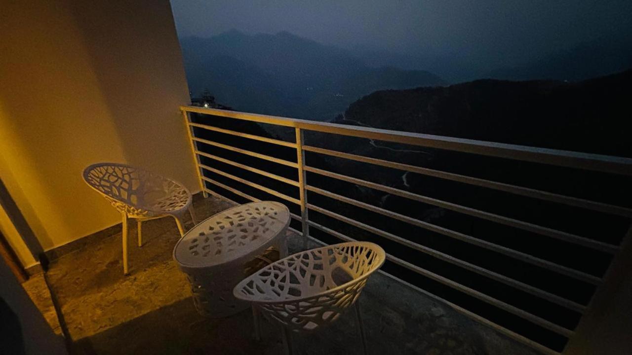 Bhawna Hotel