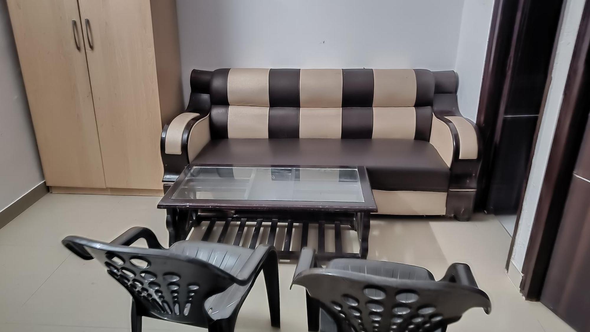 Radha Rachna Apartment