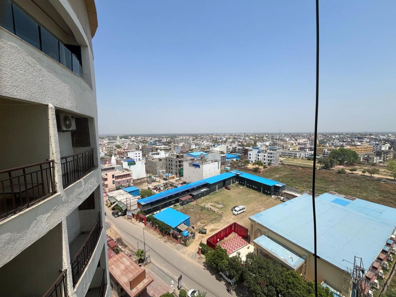 Entire Studio At Mandikini Apartment
