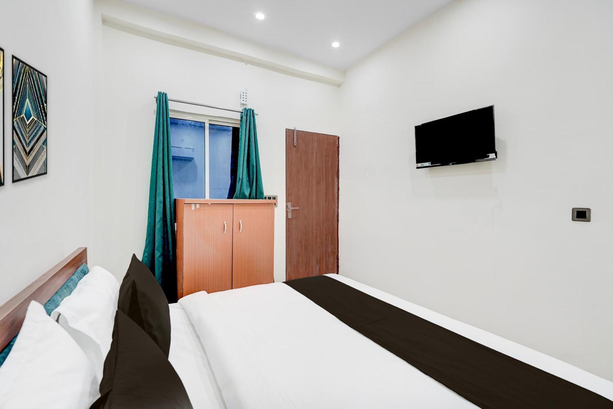 Hotel Super O Shree Ji Puram Near Prem Mandir Vrindavan