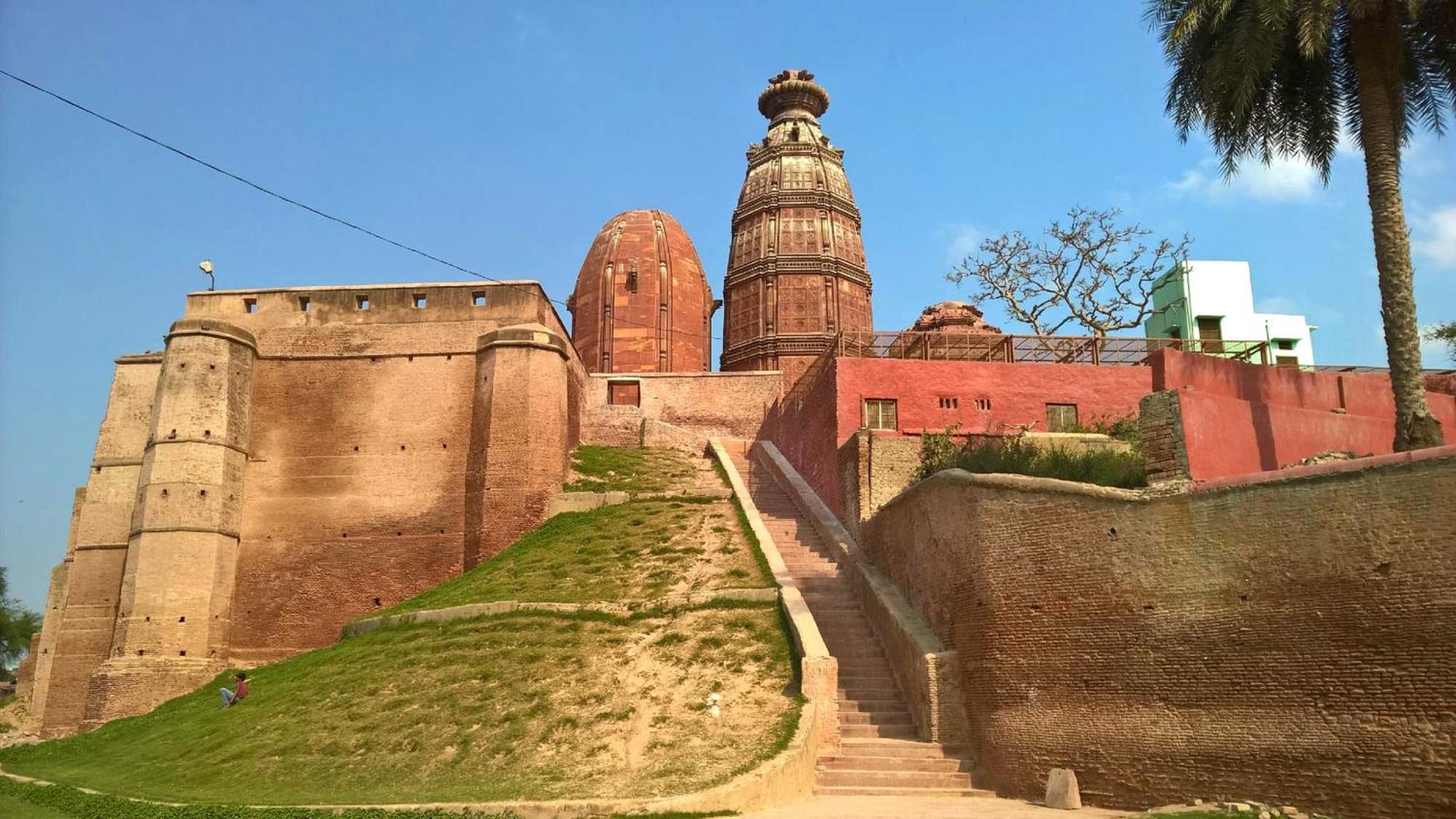 Tulsi Grand Hotel Vrindavan