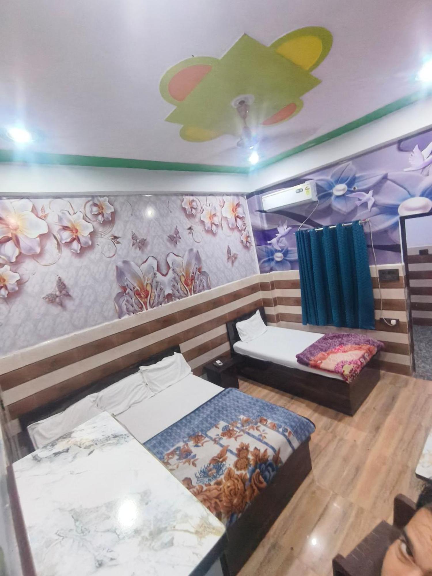 Guest house K D Dham Near Prem Mandir Iskcon Temple *