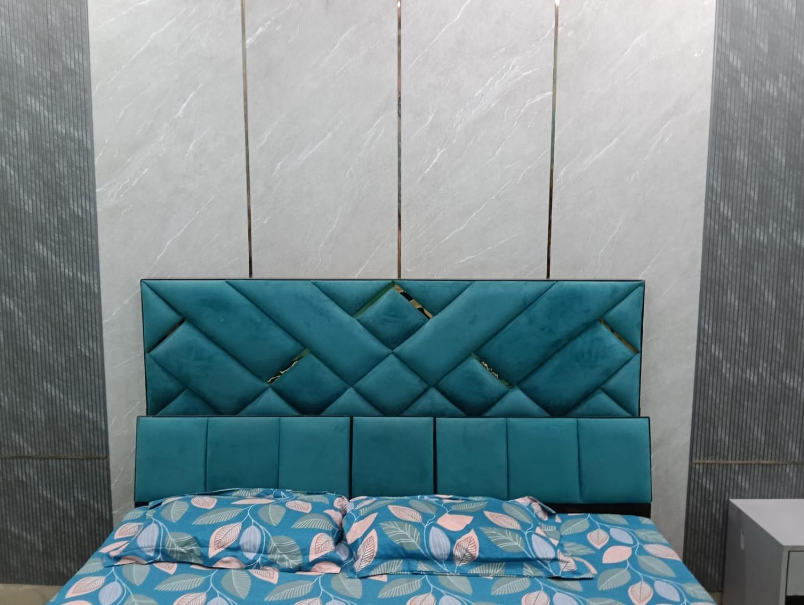 Priyamvada Family Guest house *