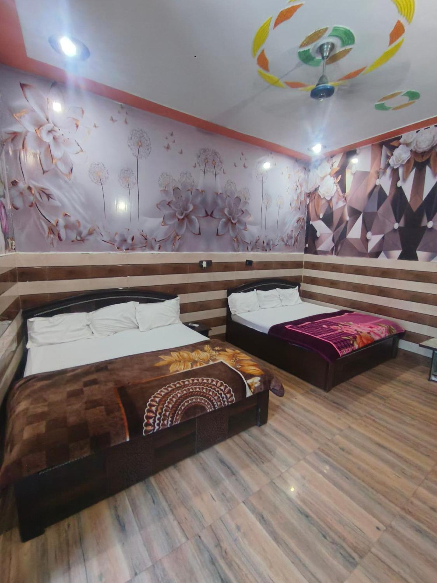 K.d.dham-near Prem Mandir *