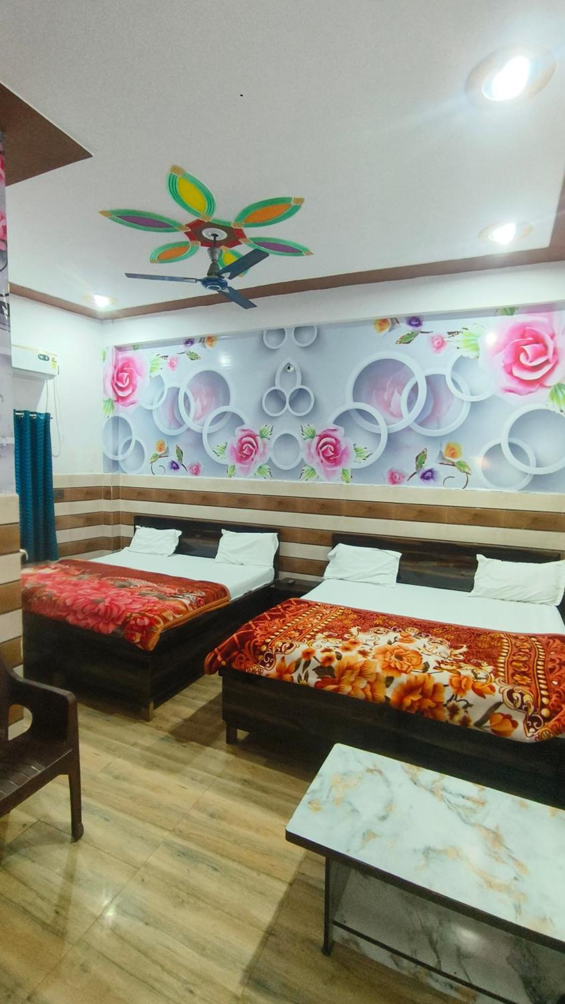 K.d.dham-near Prem Mandir