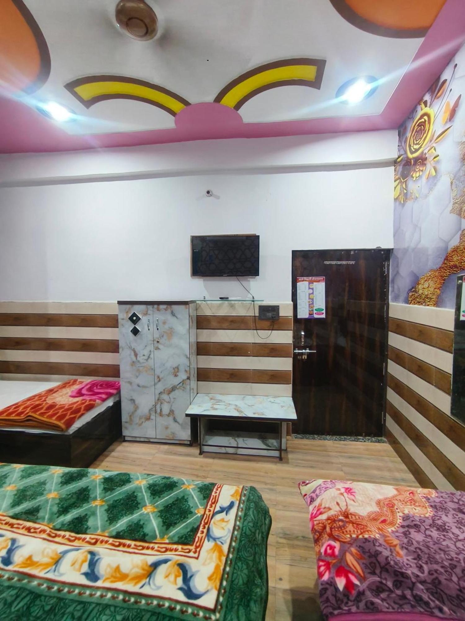 K.d.dham-near Prem Mandir Guest house
