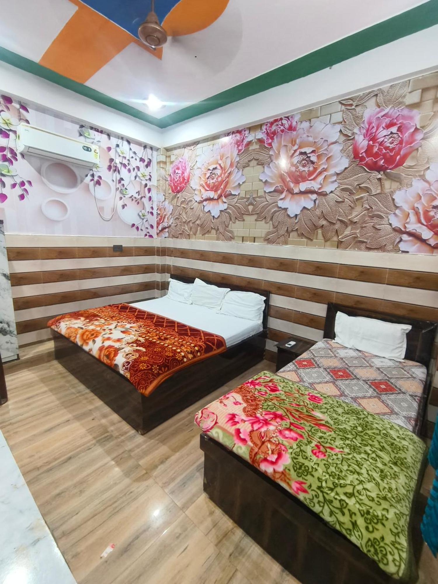 K.d.dham-near Prem Mandir *