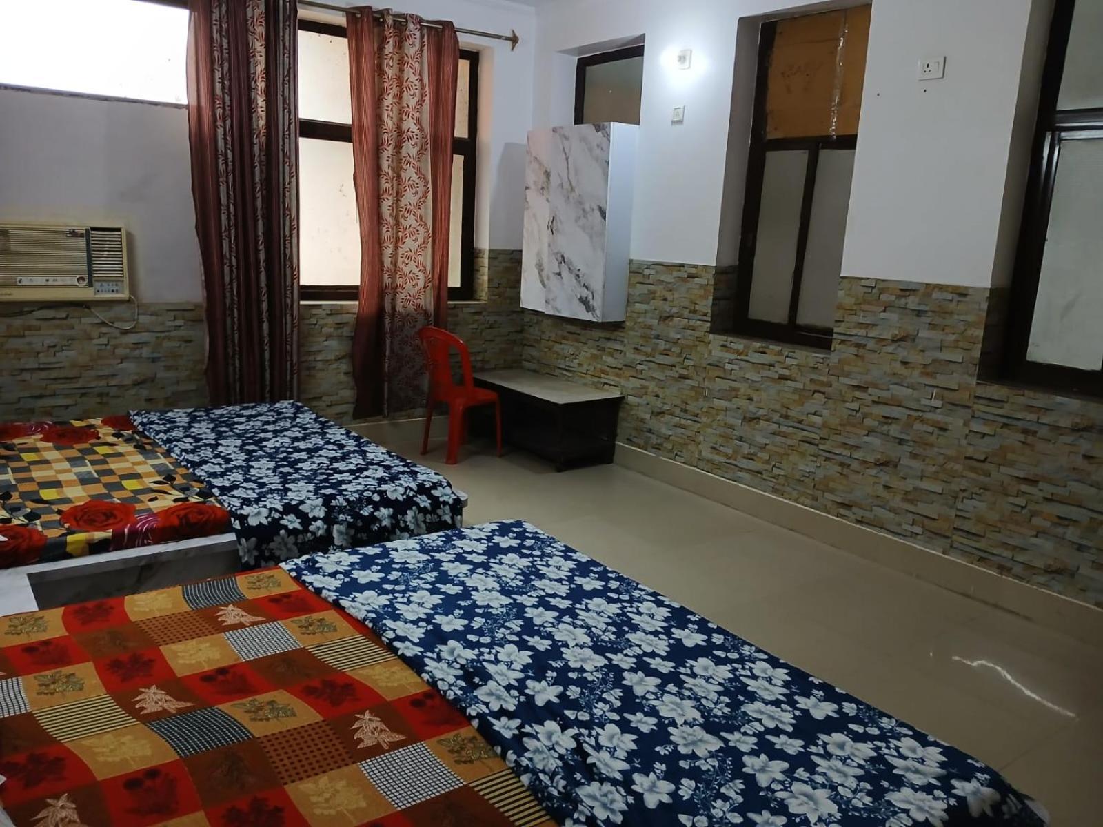 Hotel Darshika Vrindavan