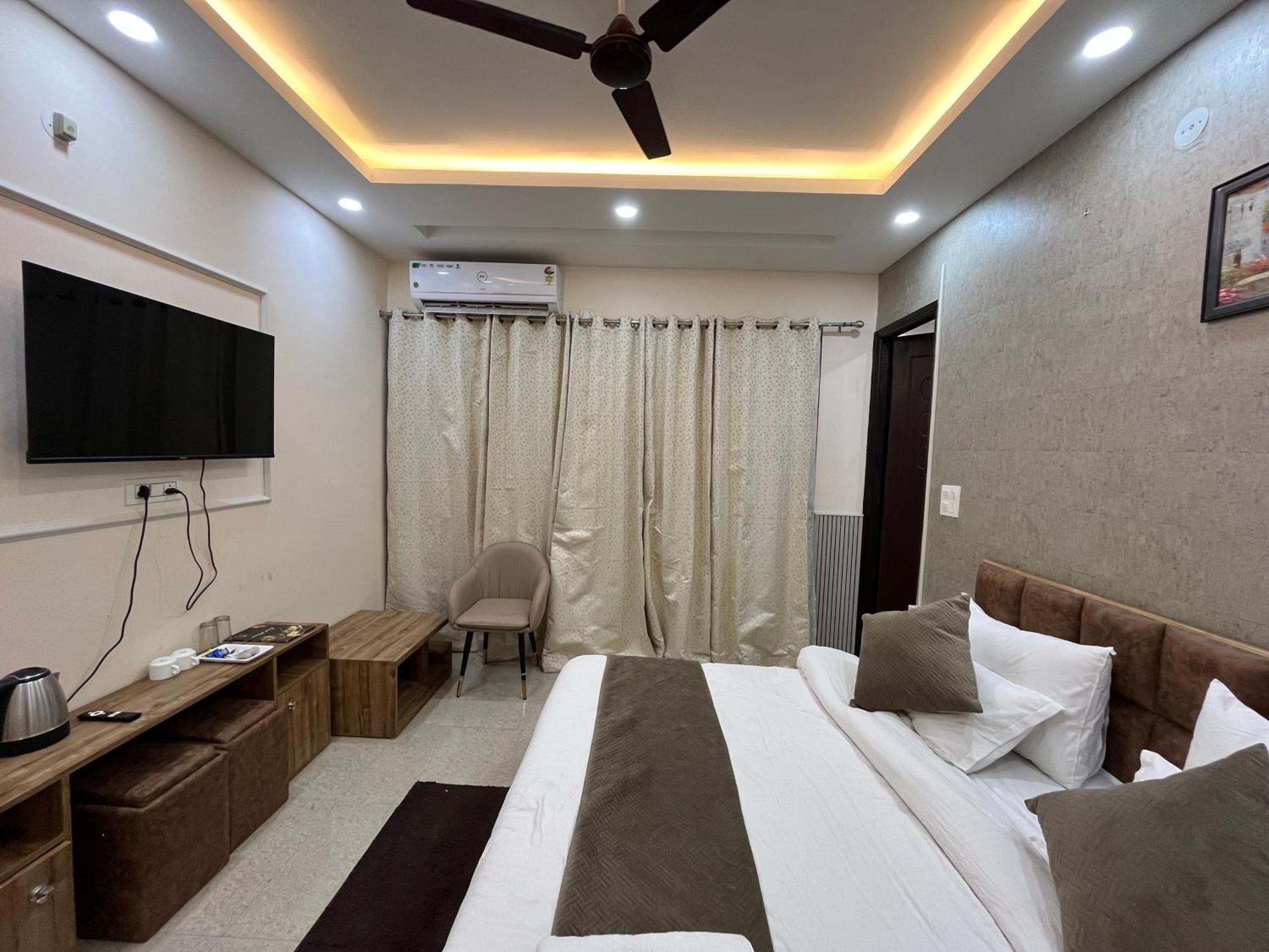 Mango Tree, 3* Vrindavan