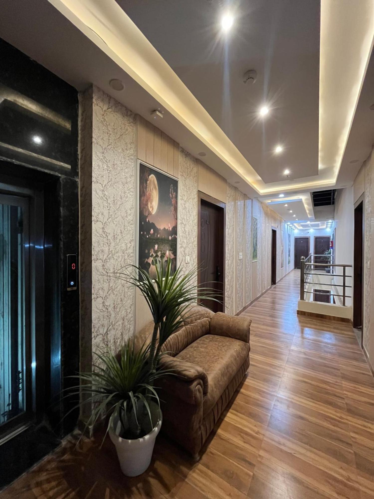 Hotel Mango Tree, Vrindavan