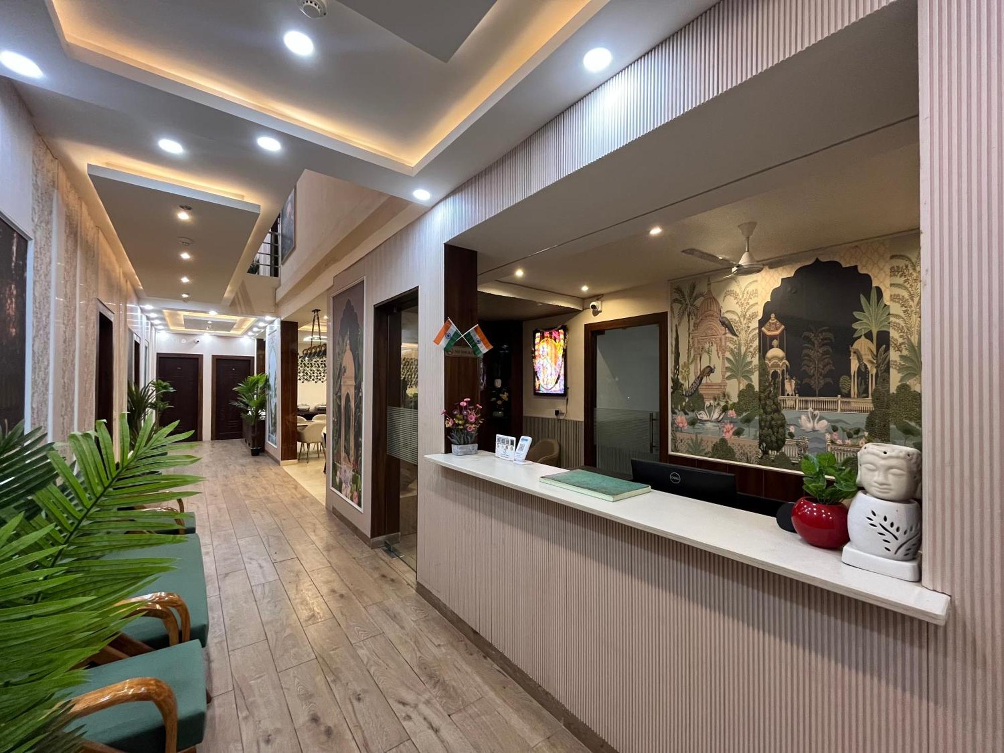 Mango Tree, Hotel 3*