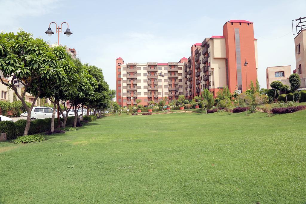 Resort Resortharekrishnaorchid Vrindavan
