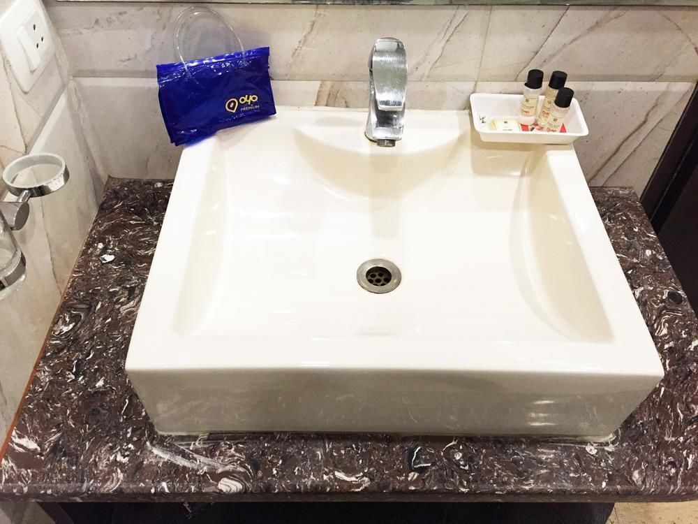 Hotel Krishna International 4*