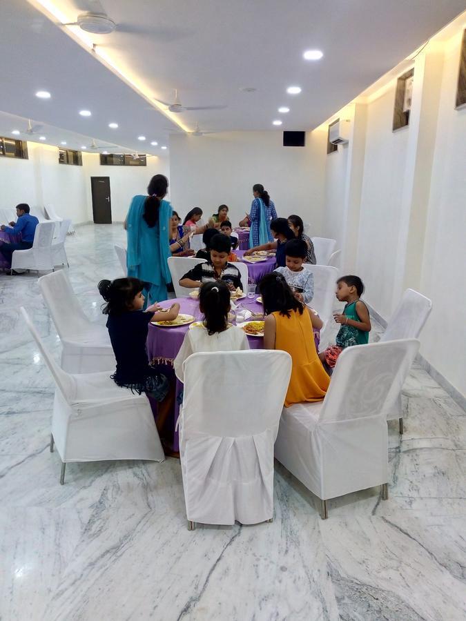 Sar Kamla Dham Skd Fully Vaccinated Staff