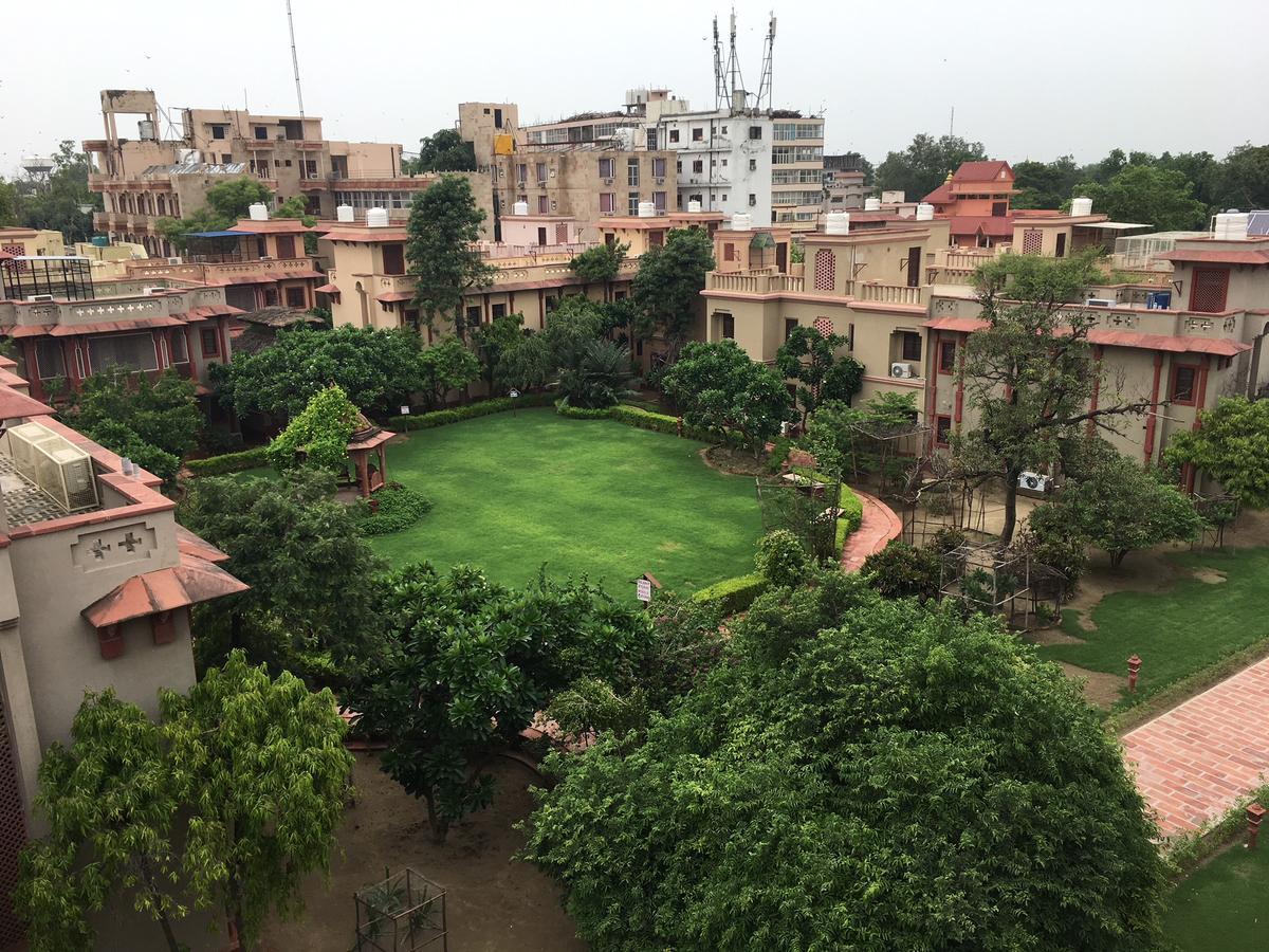 Mvt & Restaurant Hotel Vrindavan