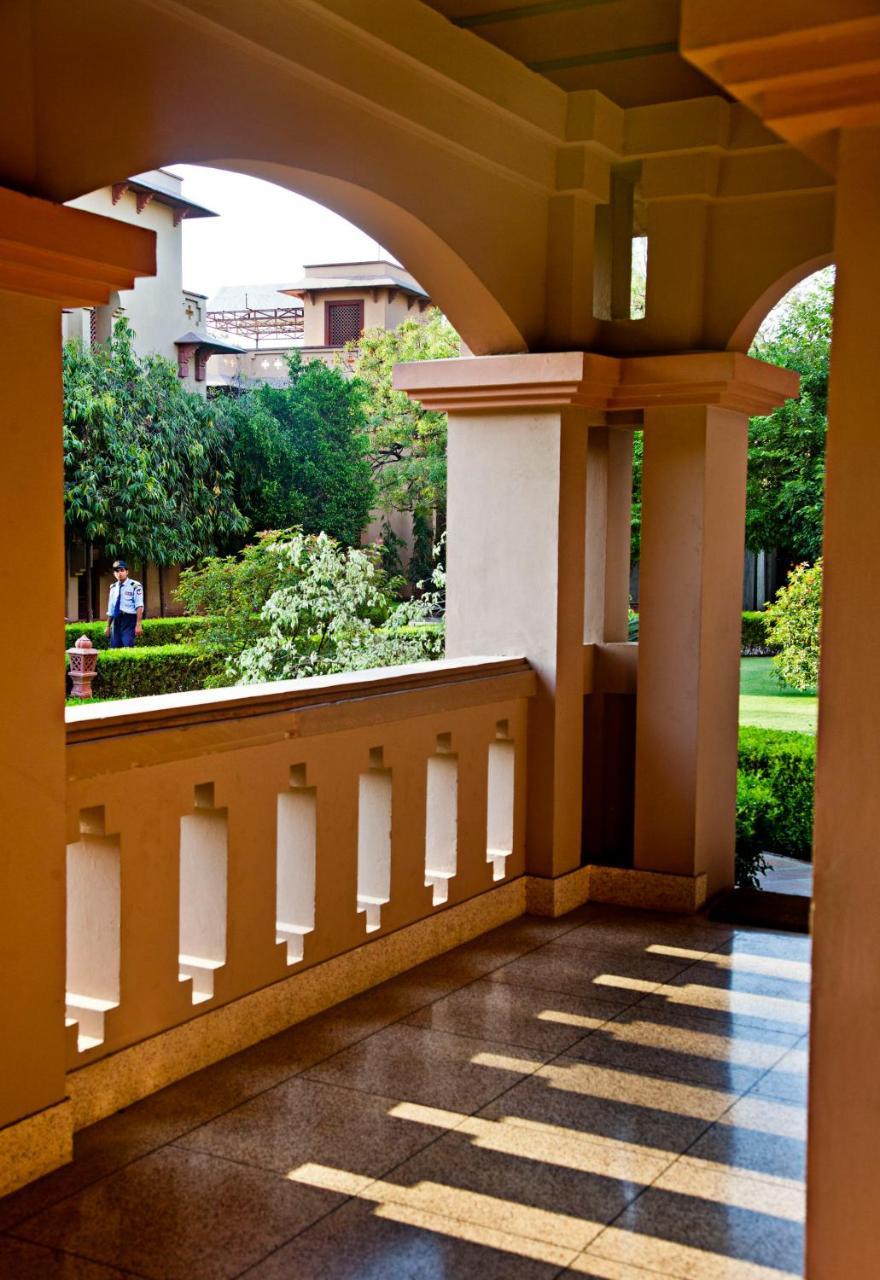 Mvt & Restaurant Hotel