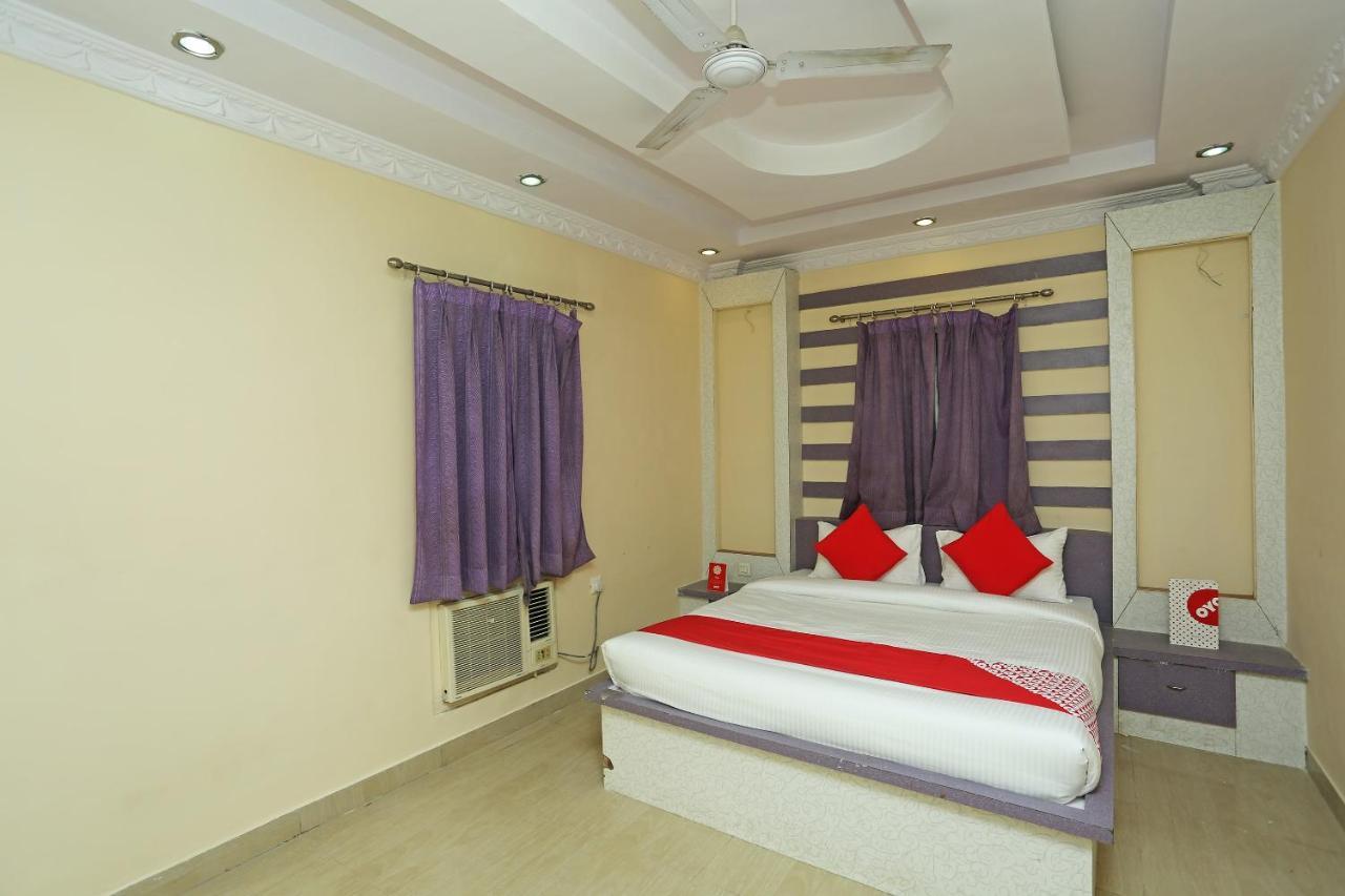 Hotel Oyo 14624 Hari Dham